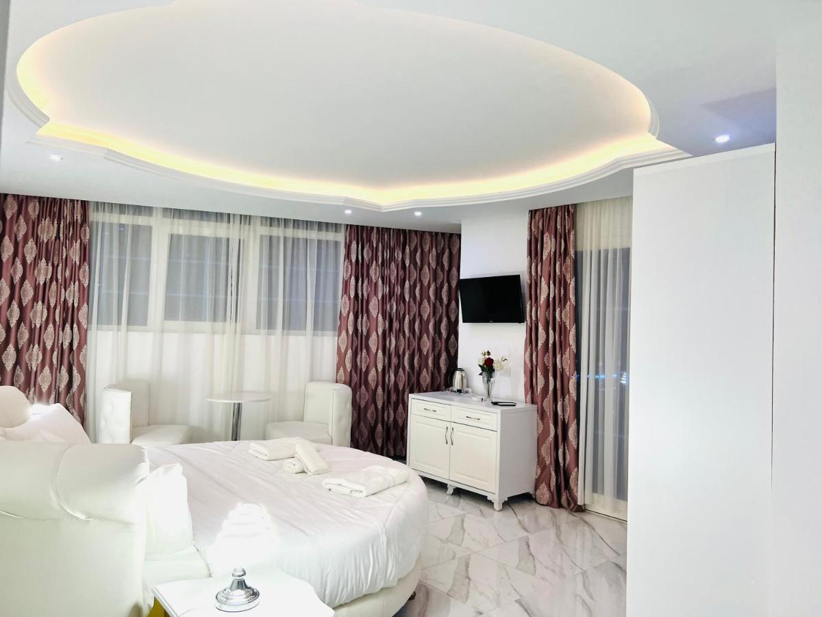 Ujvara Hotel Golem (Tirana) Exterior foto