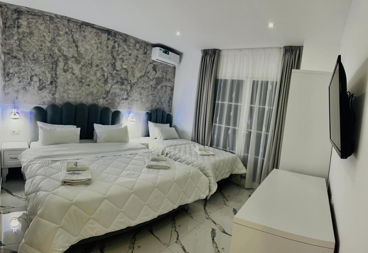 Ujvara Hotel Golem (Tirana) Exterior foto