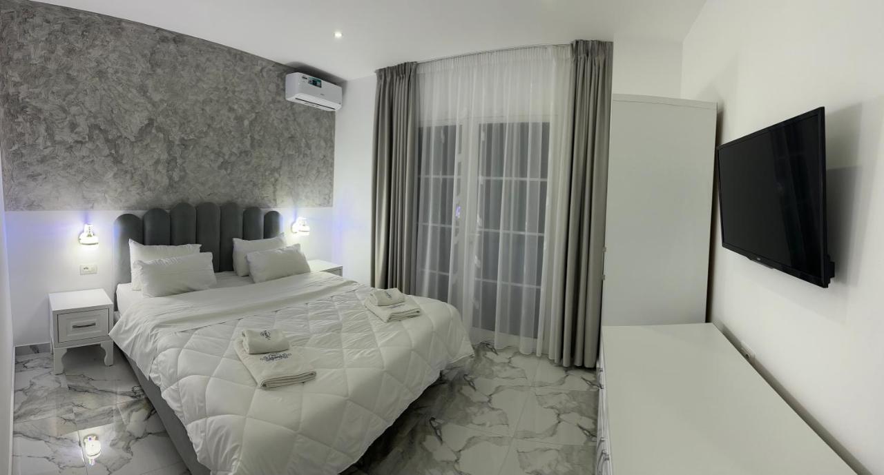 Ujvara Hotel Golem (Tirana) Exterior foto